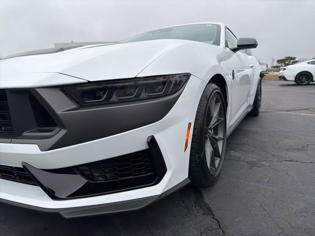 New 2026 Ford Mustang Dark Horse image 10