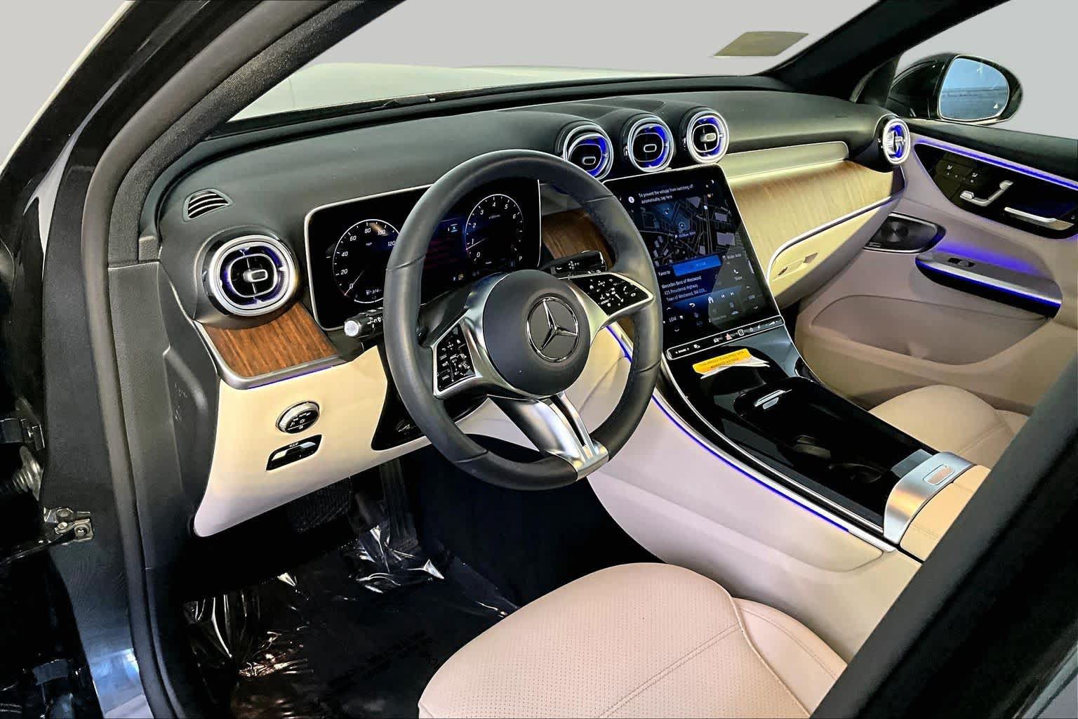 Used 2026 Mercedes-Benz GLC 300 4MATIC image 18