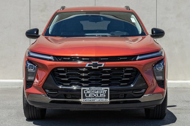 Used 2024 Chevrolet Trax ACTIV w/ Driver Confidence Package FWD image 2