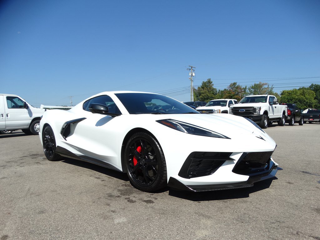 Used 2020 Chevrolet Corvette Stingray Premium Cpe w/ 3LT Preferred Equipment Group RWD image 4