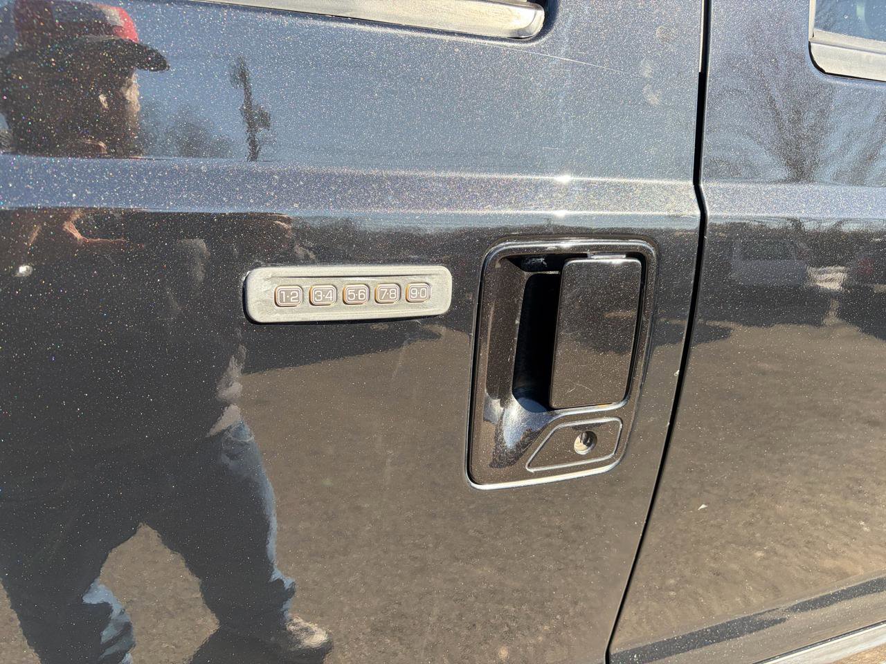 Used 2015 Ford F350 Lariat w/ Lariat Ultimate Package image 22