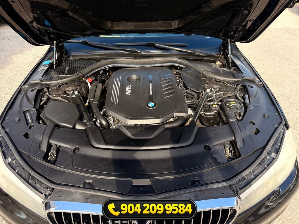 Used 2017 BMW 740i RWD image 37