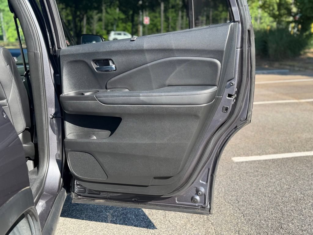 Used 2021 Honda Passport EX-L image 17