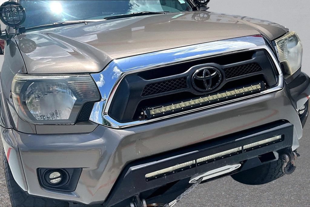 Used 2013 Toyota Tacoma 4x4 Access Cab V6 w/ SR5 Pkg image 28