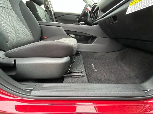New 2026 Nissan Rogue SV w/ Cold Weather Package image 32