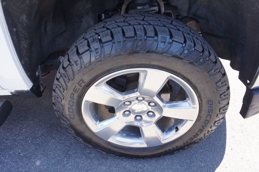 Used 2018 Chevrolet Silverado 1500 LT w/ Texas Edition AWD/4WD image 15