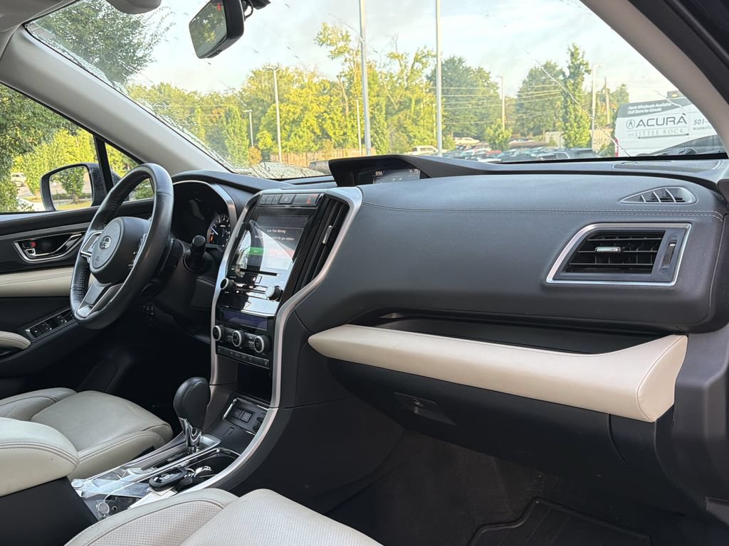 Used 2020 Subaru Ascent Limited w/ Technology Package AWD/4WD image 16