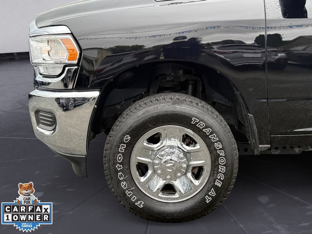 Used 2024 RAM 2500 Tradesman w/ Chrome Appearance Group AWD/4WD image 17
