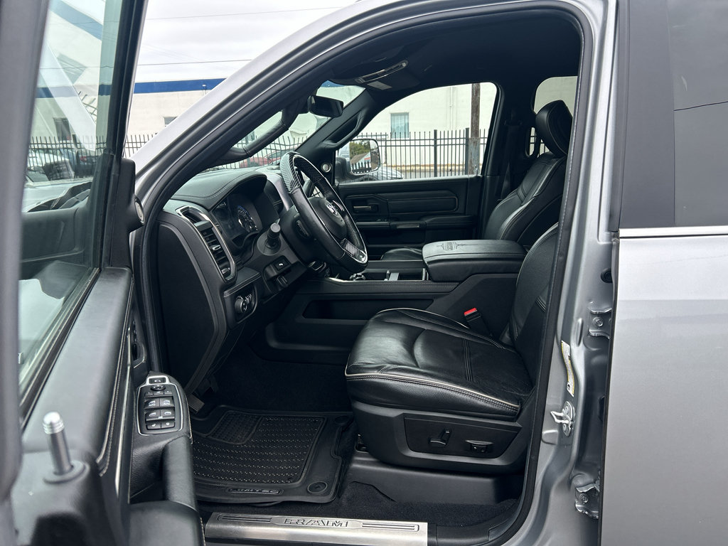 Used 2019 RAM 3500 Limited AWD/4WD image 13