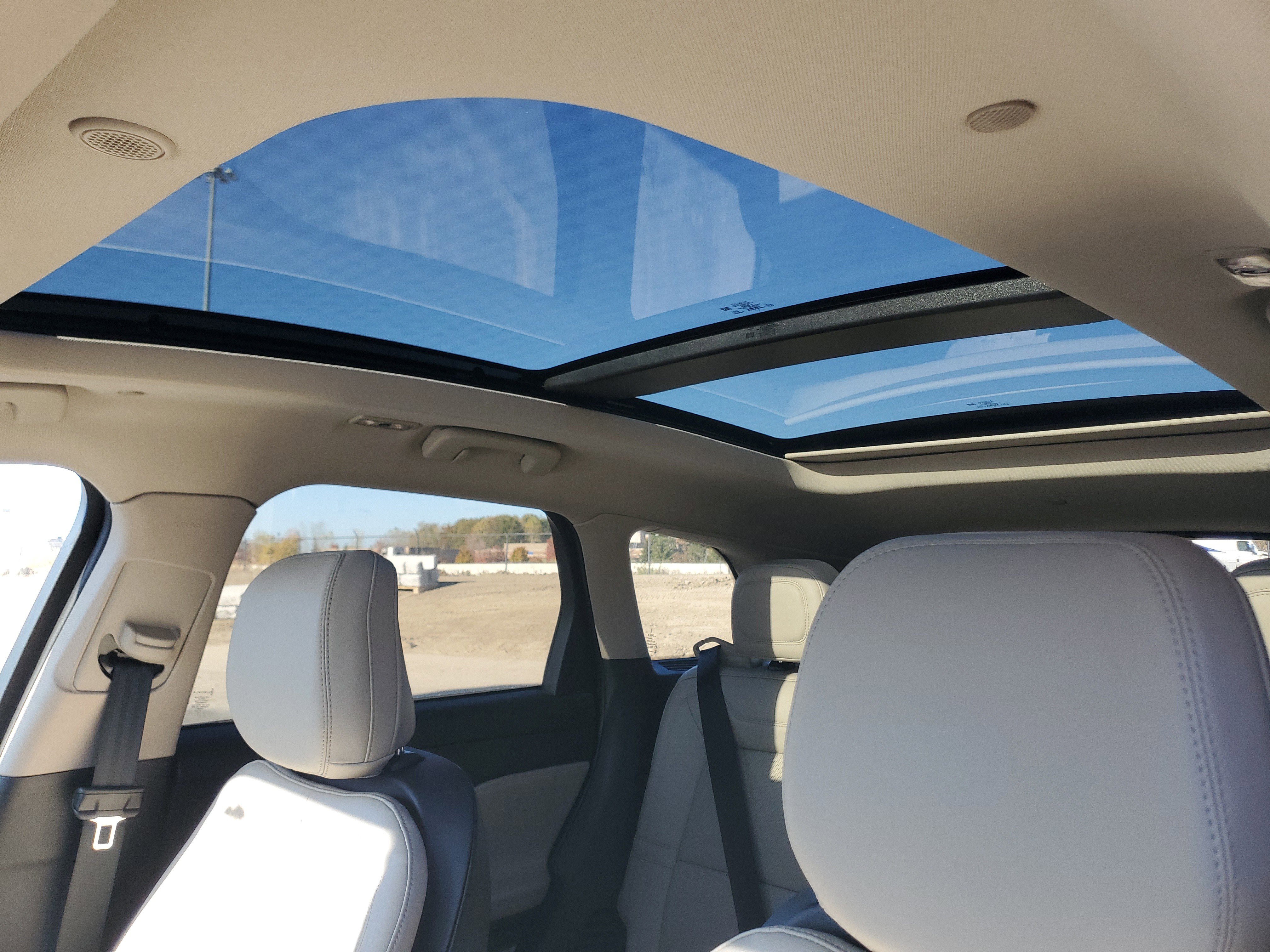 New 2025 Lincoln Corsair Reserve w/ Equipment Group 202A image 11