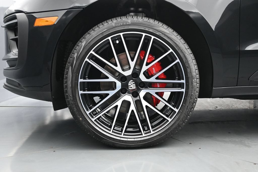 New 2026 Porsche Macan S AWD/4WD image 7