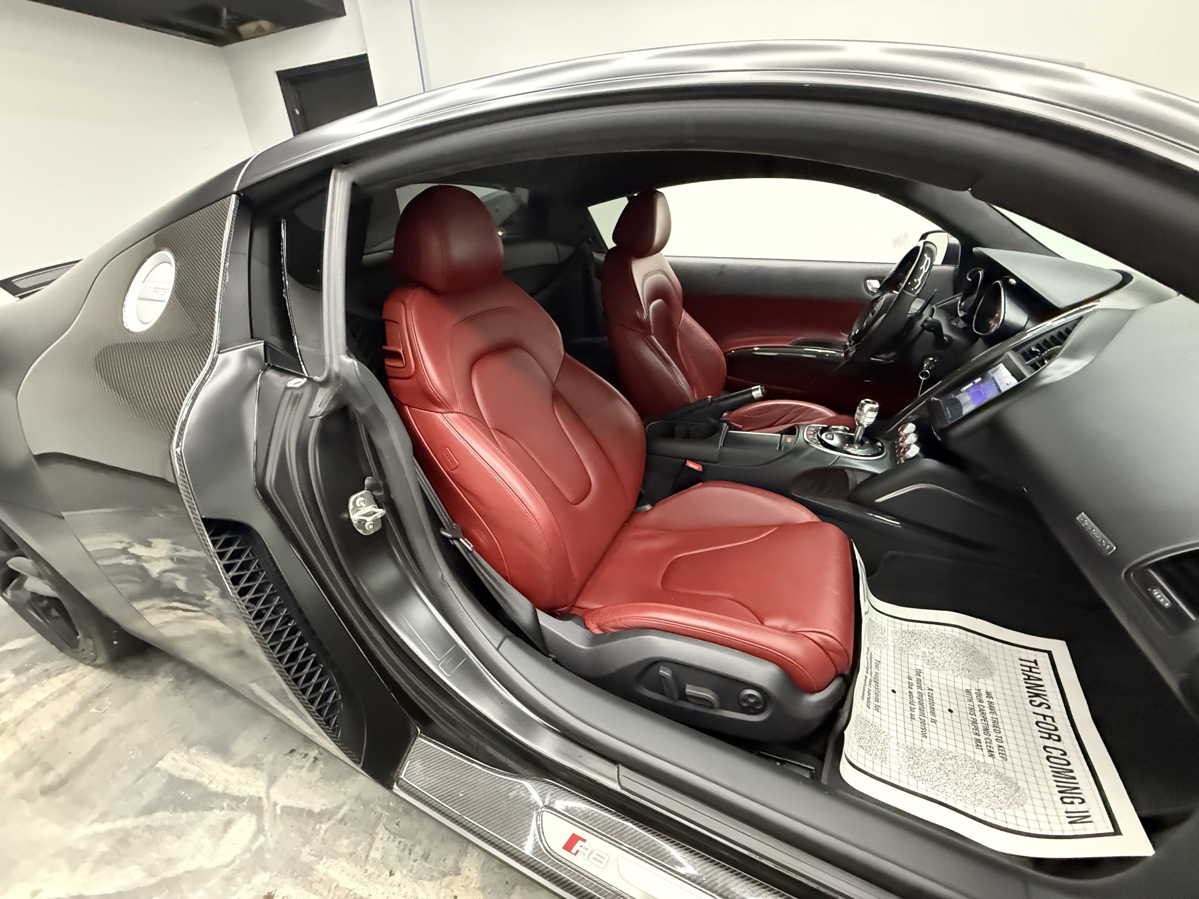 Used 2015 Audi R8 V8 image 22