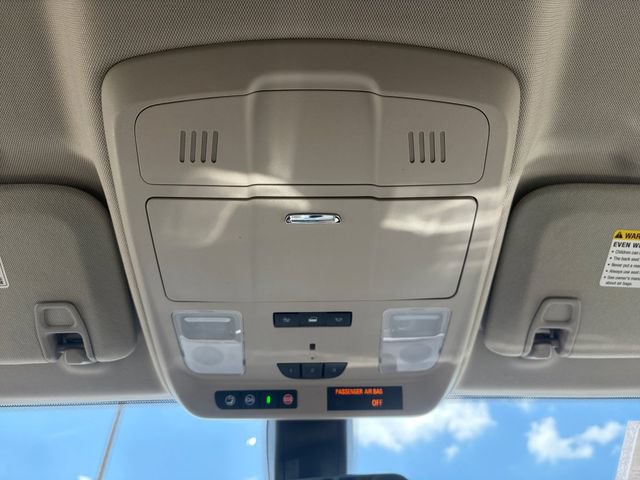 Used 2020 Buick Envision Essence FWD image 25