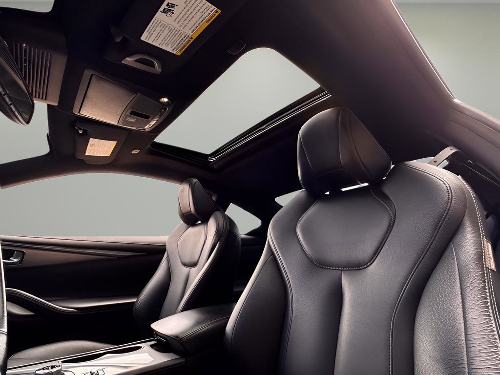 Used 2018 INFINITI Q60 3.0t Sport image 21