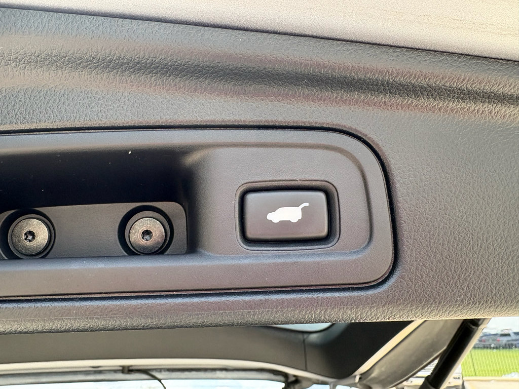 Certified 2022 Honda Pilot Touring image 35