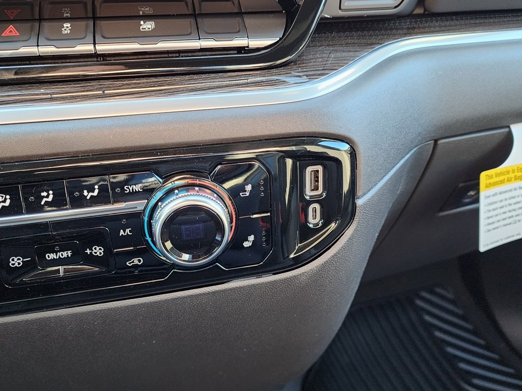 New 2026 GMC Sierra 1500 Elevation image 30