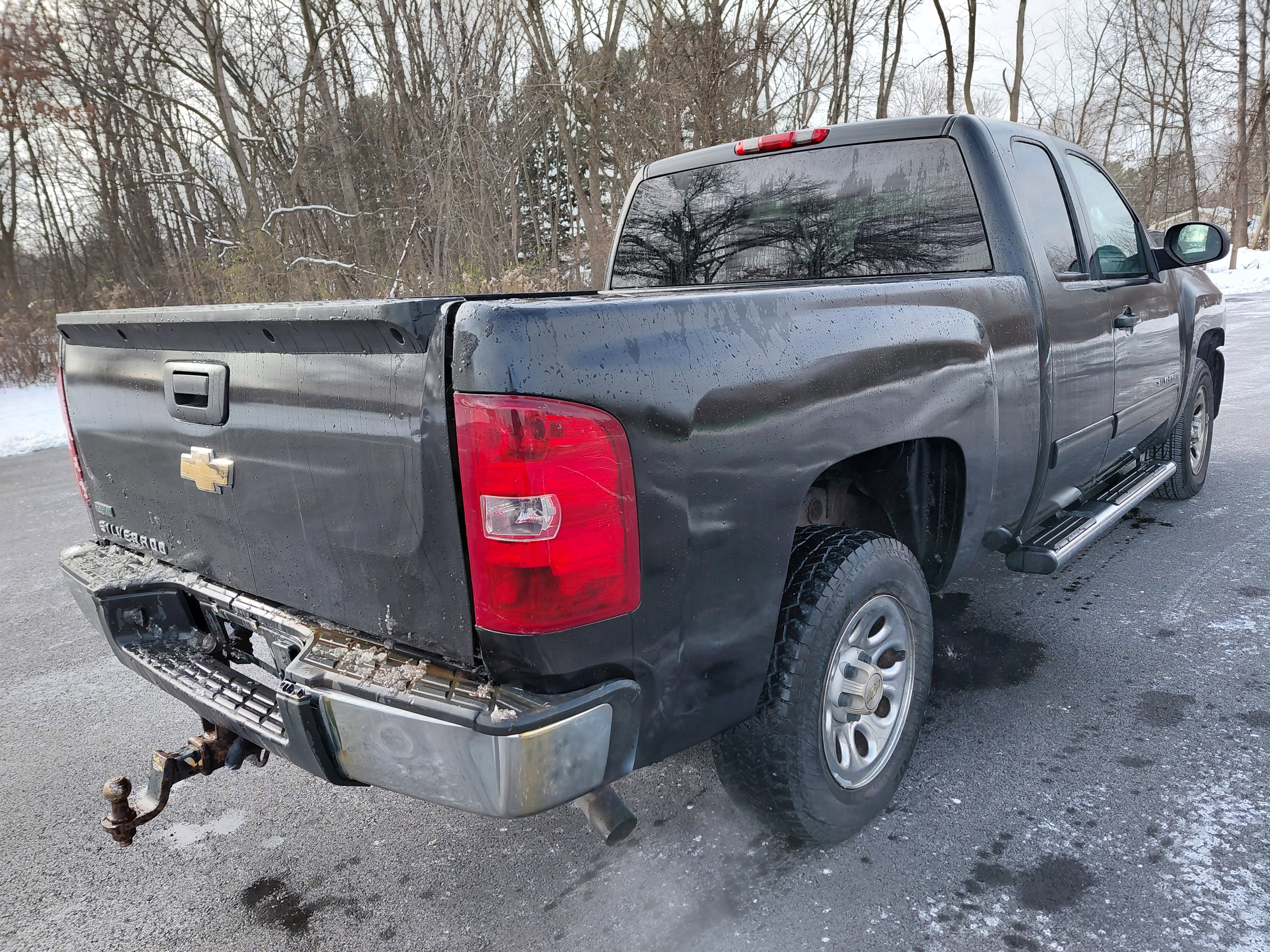Used 2010 Chevrolet Silverado 1500 LS image 8