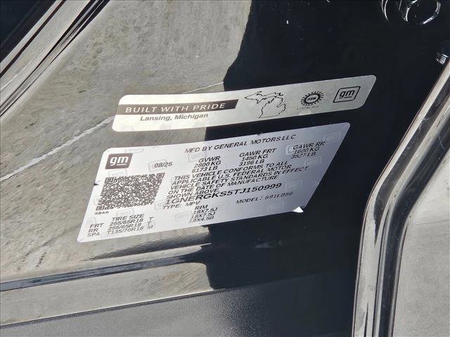 Used 2026 Chevrolet Traverse LT w/ Driver Confidence Package image 24