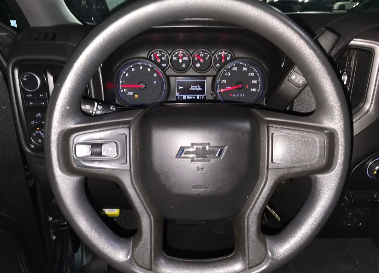 Used 2020 Chevrolet Silverado 1500 Custom Trail Boss w/ Custom Convenience Package AWD/4WD image 32