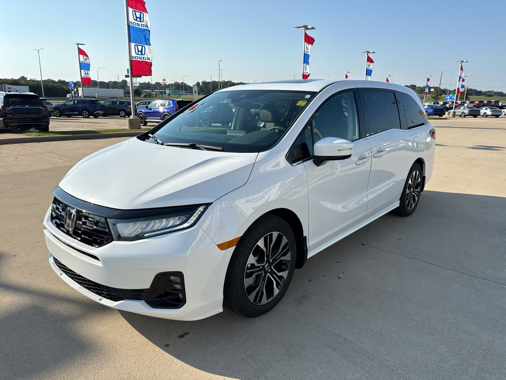 New 2027 Honda Odyssey Elite video 1
