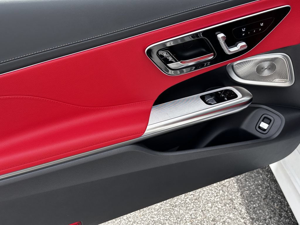 New 2026 Mercedes-Benz CLE 300 4MATIC Coupe image 11