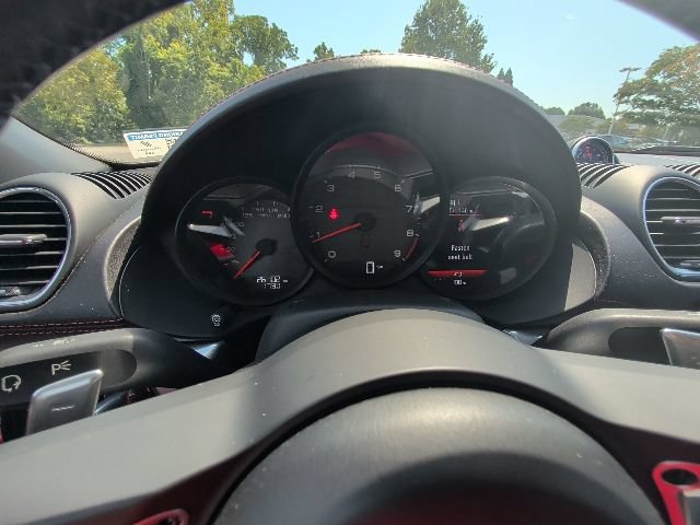 Used 2021 Porsche 718 Boxster GTS w/ Premium Package RWD image 11