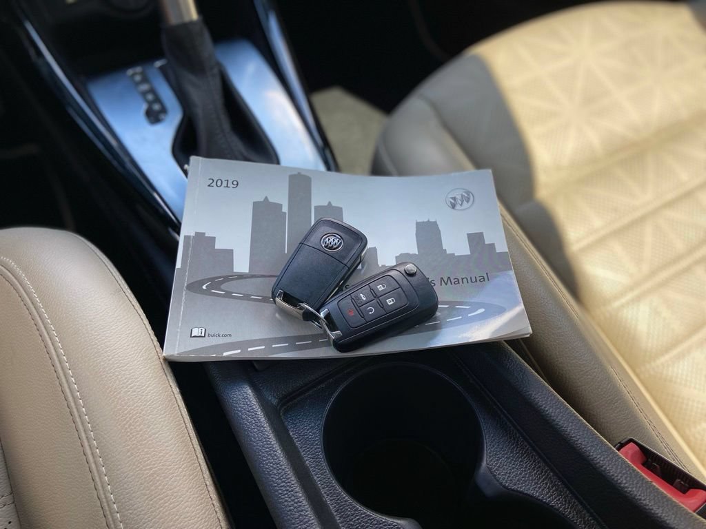 Used 2019 Buick Cascada Premium FWD image 36