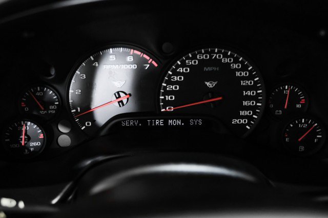 Used 2000 Chevrolet Corvette Convertible w/ Memory Pkg image 19