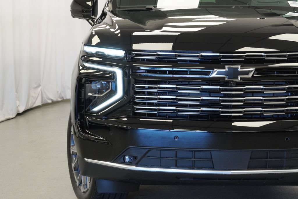 New 2026 Chevrolet Suburban High Country w/ Sun And Tow Package AWD/4WD image 39