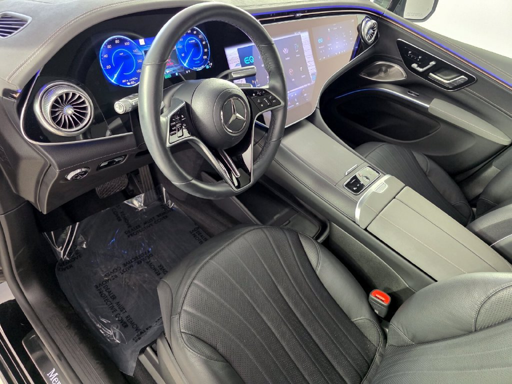 Certified 2023 Mercedes-Benz EQS 580 4MATIC SUV image 9