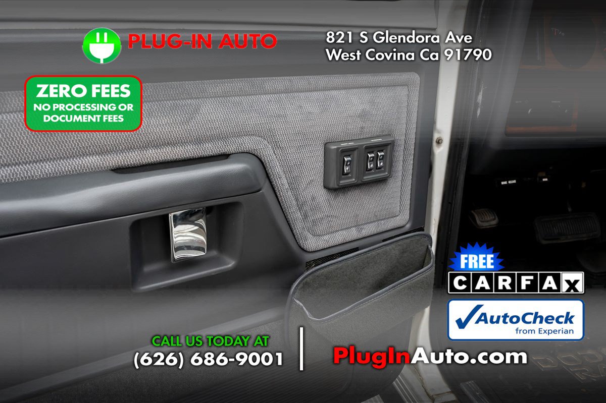 Used 1992 Dodge D/W Truck 250 RWD image 8