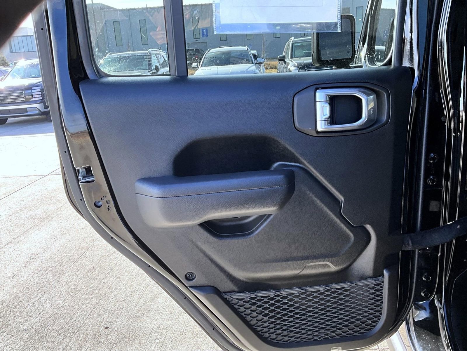 Used 2024 Jeep Gladiator Sport image 18