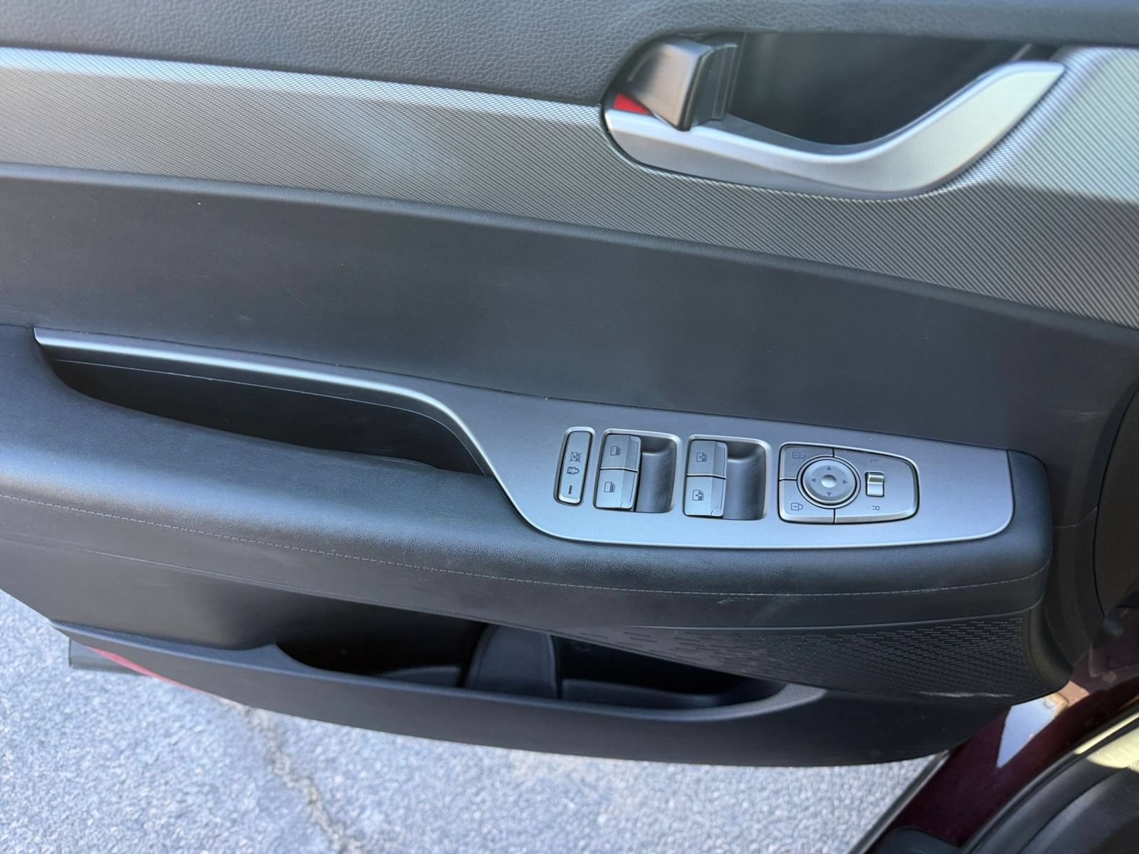 Used 2025 Hyundai Palisade SEL FWD image 18