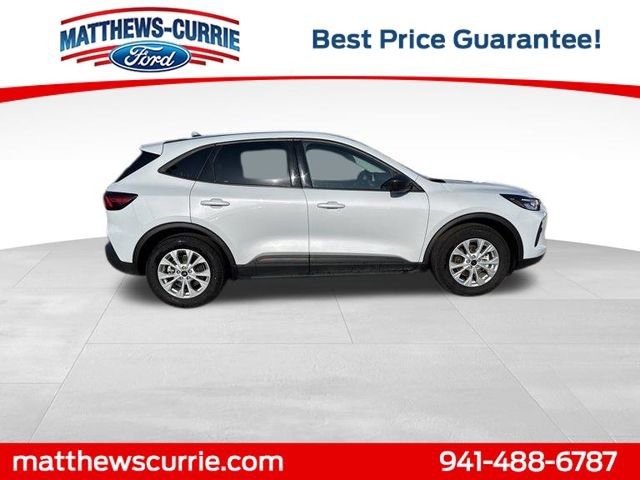 Certified 2025 Ford Escape Active FWD image 3