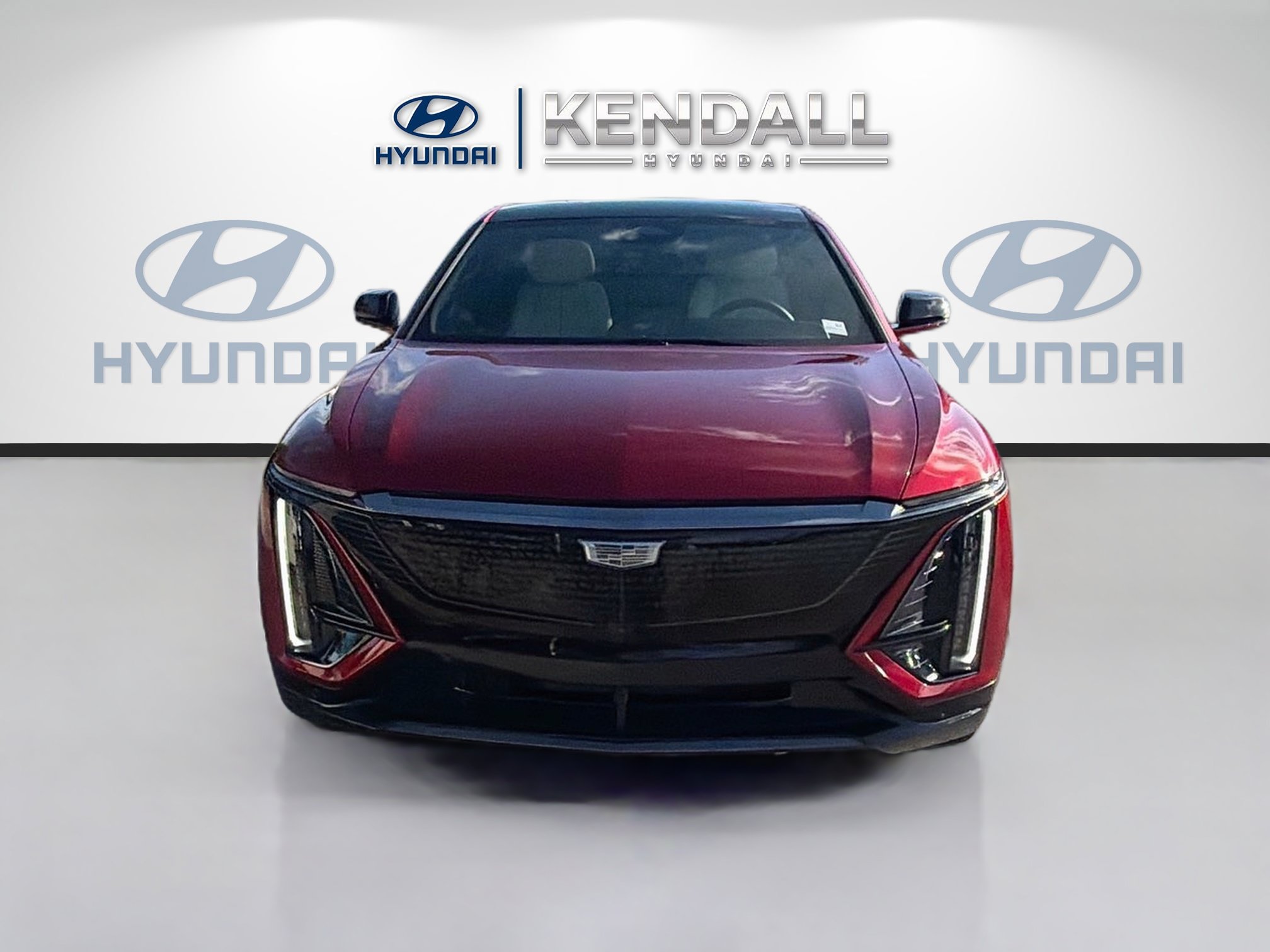 Used 2024 Cadillac Lyriq Sport RWD image 2