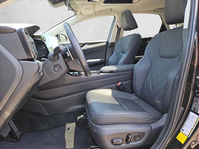 Used 2024 Lexus NX 350 AWD w/ Vision Package image 11