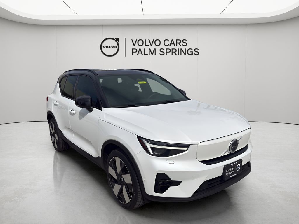 Used 2023 Volvo XC40 Recharge Ultimate image 1