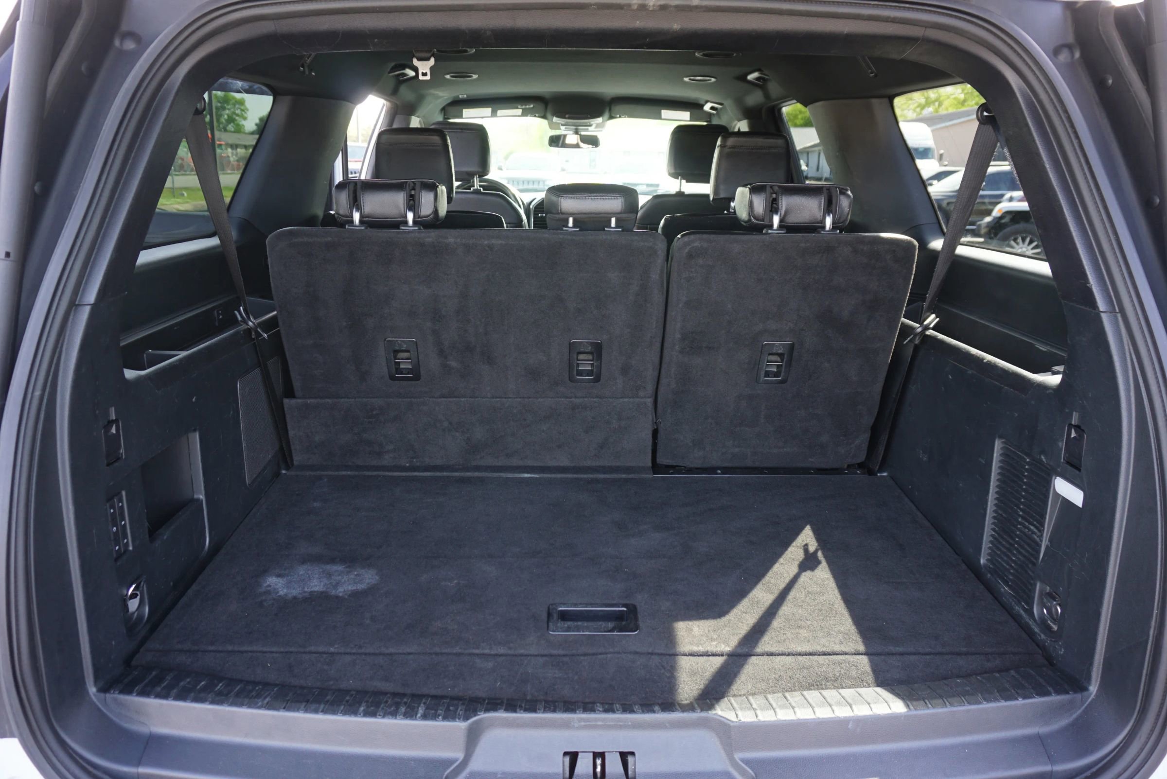 Used 2021 Ford Expedition Max Limited image 15