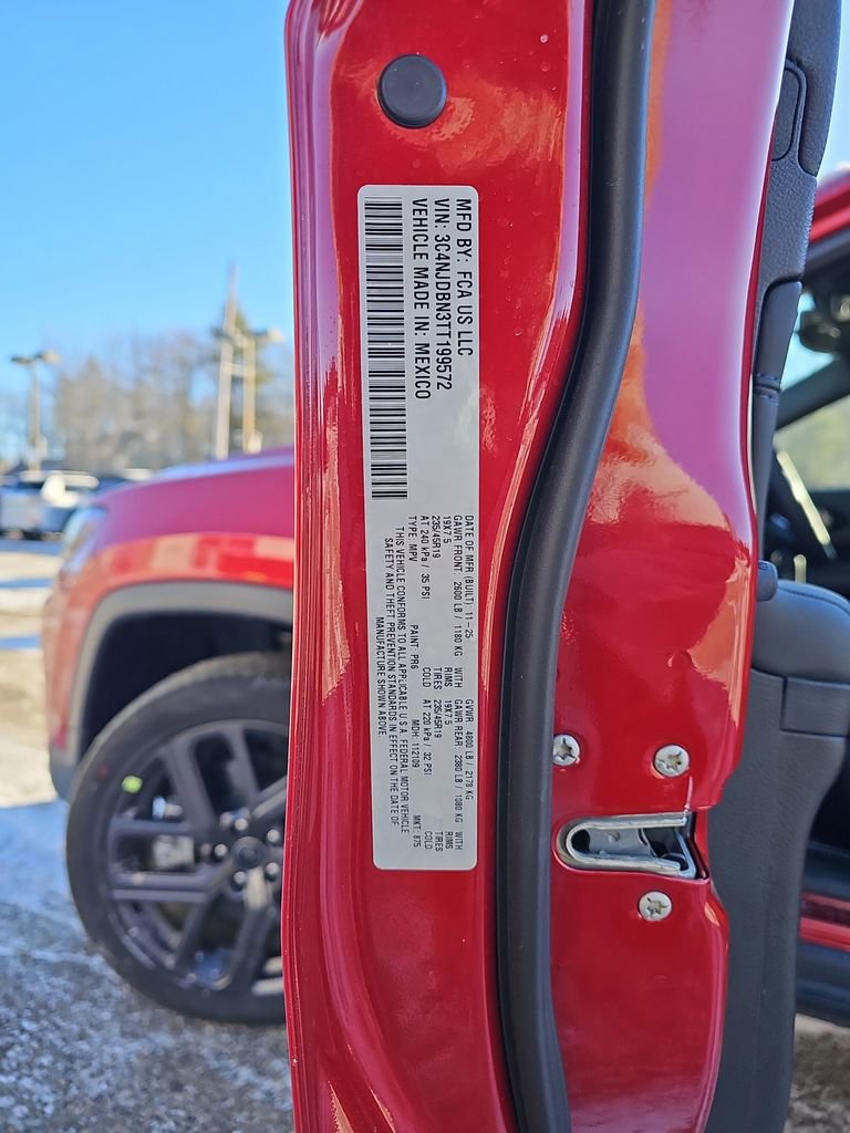 New 2026 Jeep Compass Latitude w/ Sun and Sound Group image 34