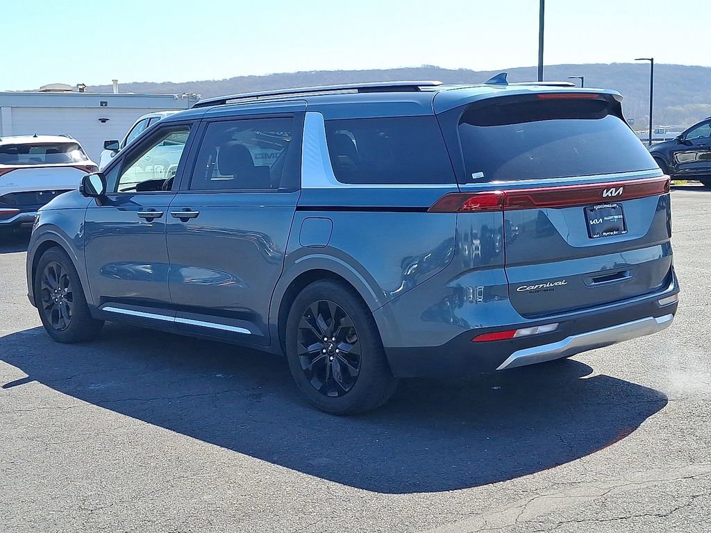 Certified 2022 Kia Carnival SX Prestige image 4