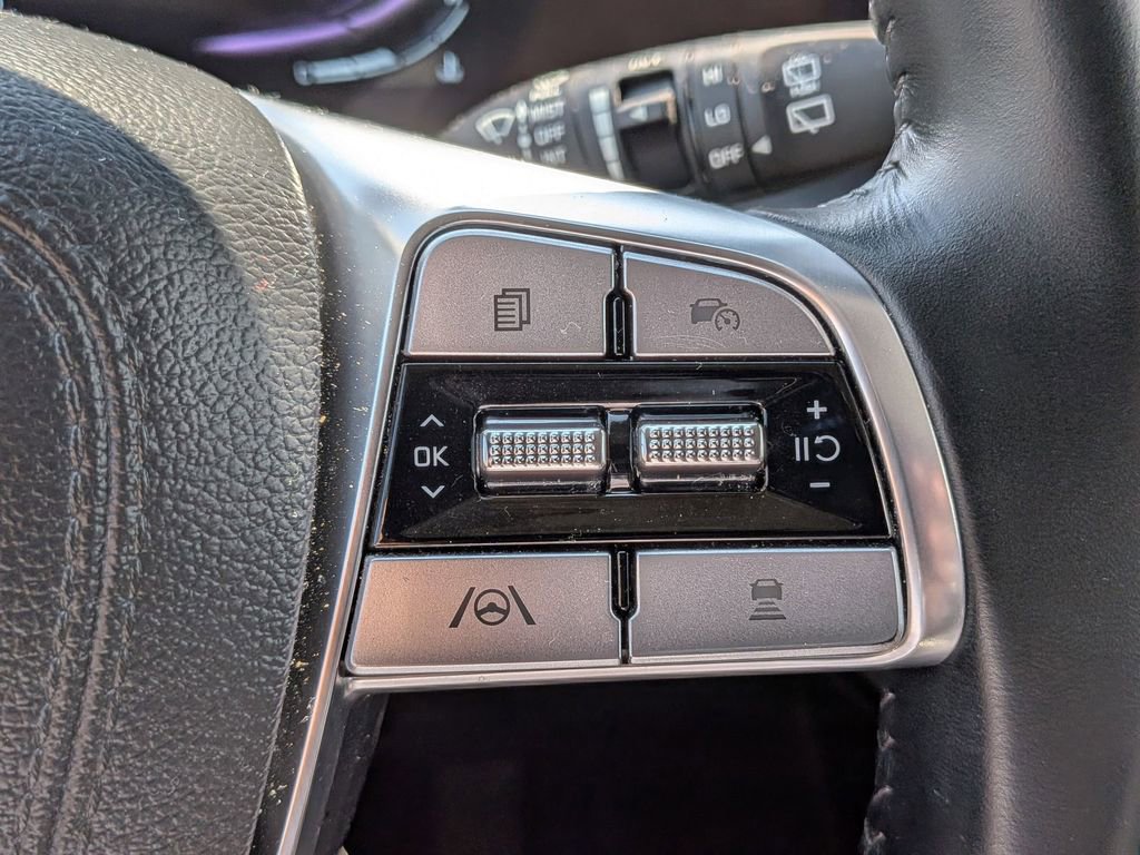 Used 2025 Kia Telluride S image 22
