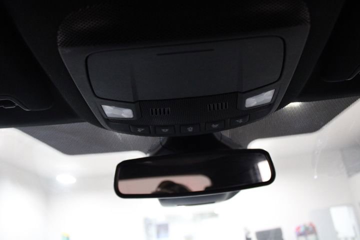 Used 2021 Ford Edge ST-Line image 37