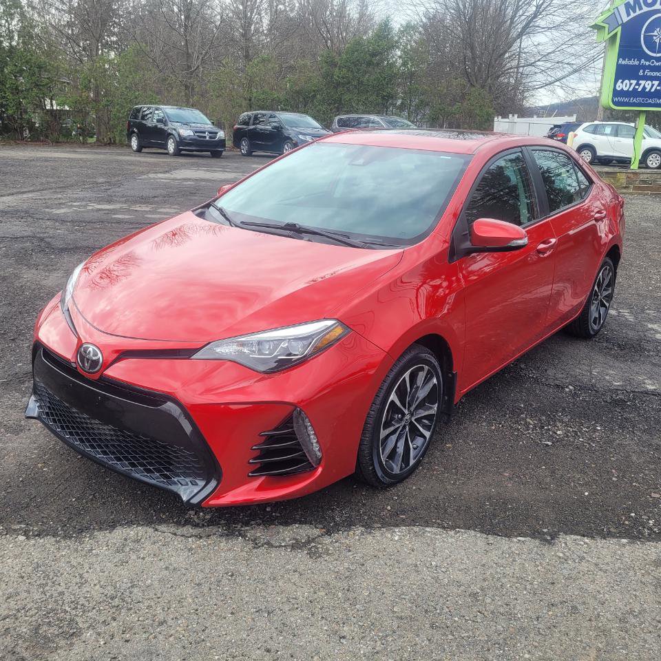 Used 2019 Toyota Corolla XSE image 4