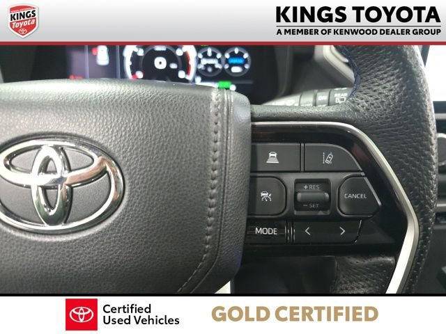 Used 2023 Toyota Sequoia Platinum image 28
