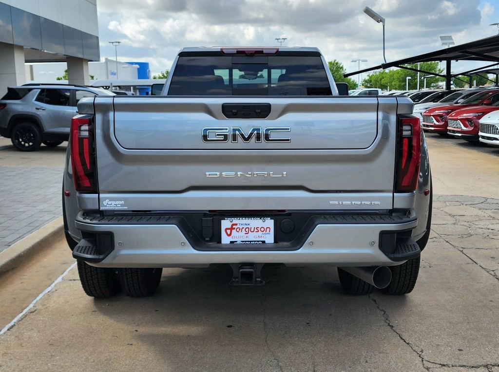 New 2026 GMC Sierra 3500 Denali Ultimate image 4