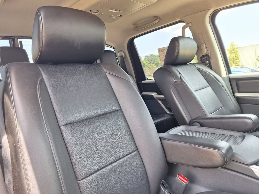 Used 2015 Nissan Titan SL w/ SL Max Utility Package RWD image 26