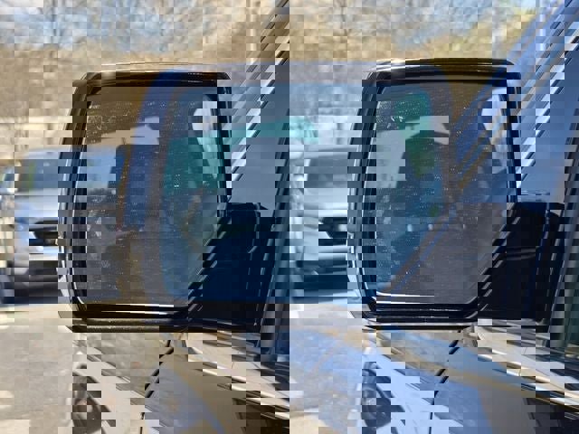 Used 2017 Chevrolet Tahoe LT image 30