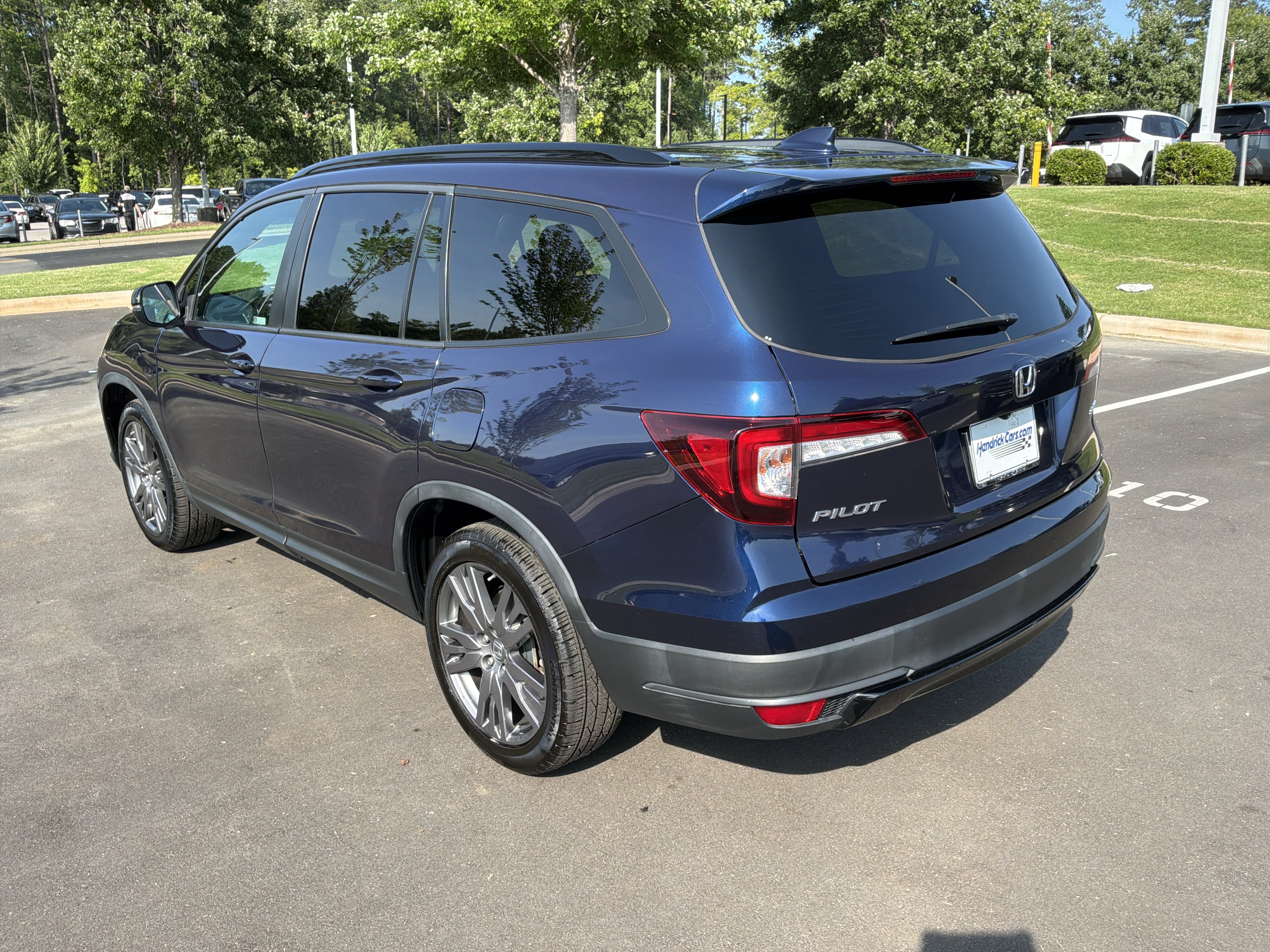 Used 2022 Honda Pilot Sport image 8