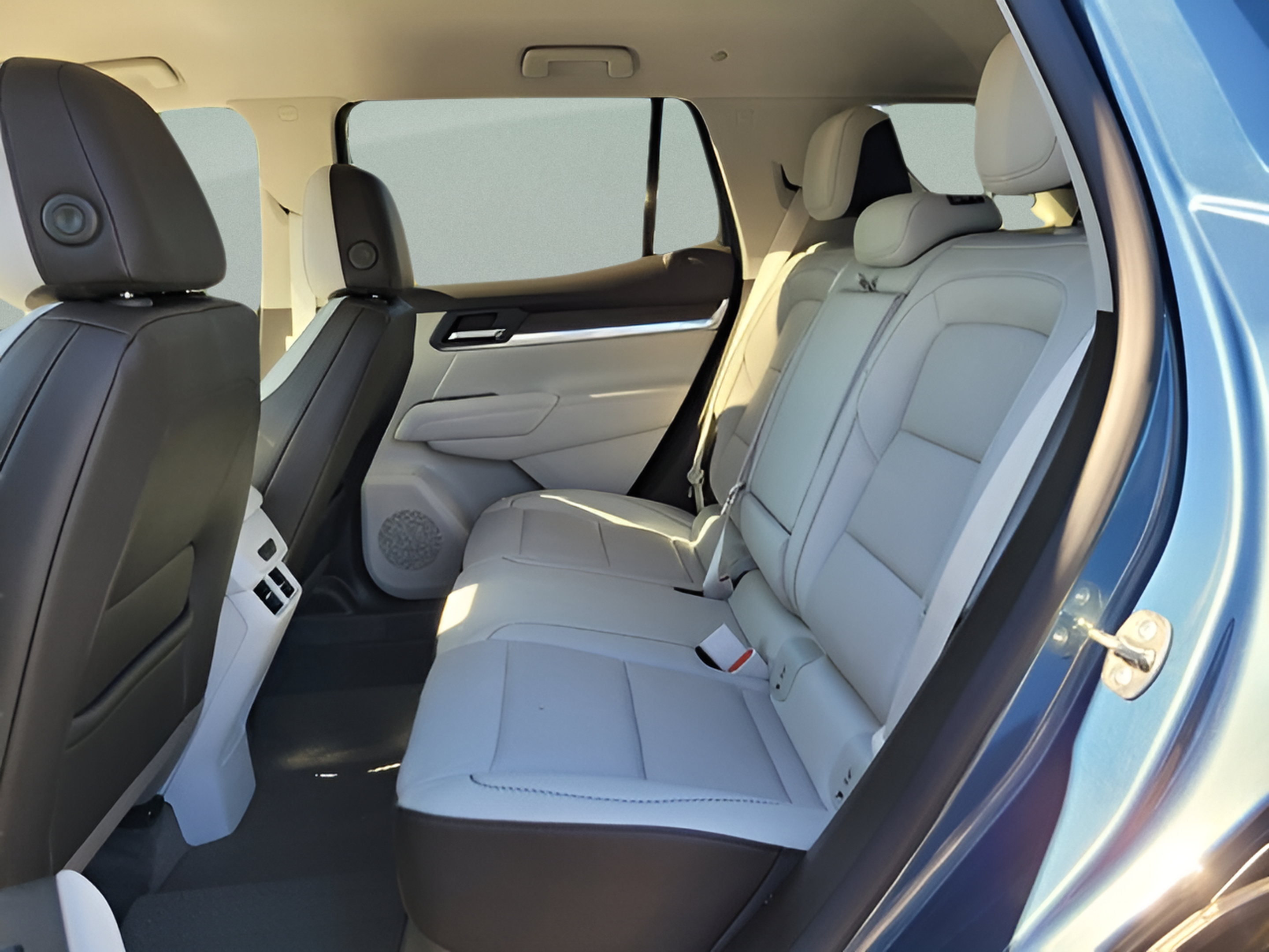 Used 2026 GMC Terrain Denali AWD/4WD image 22
