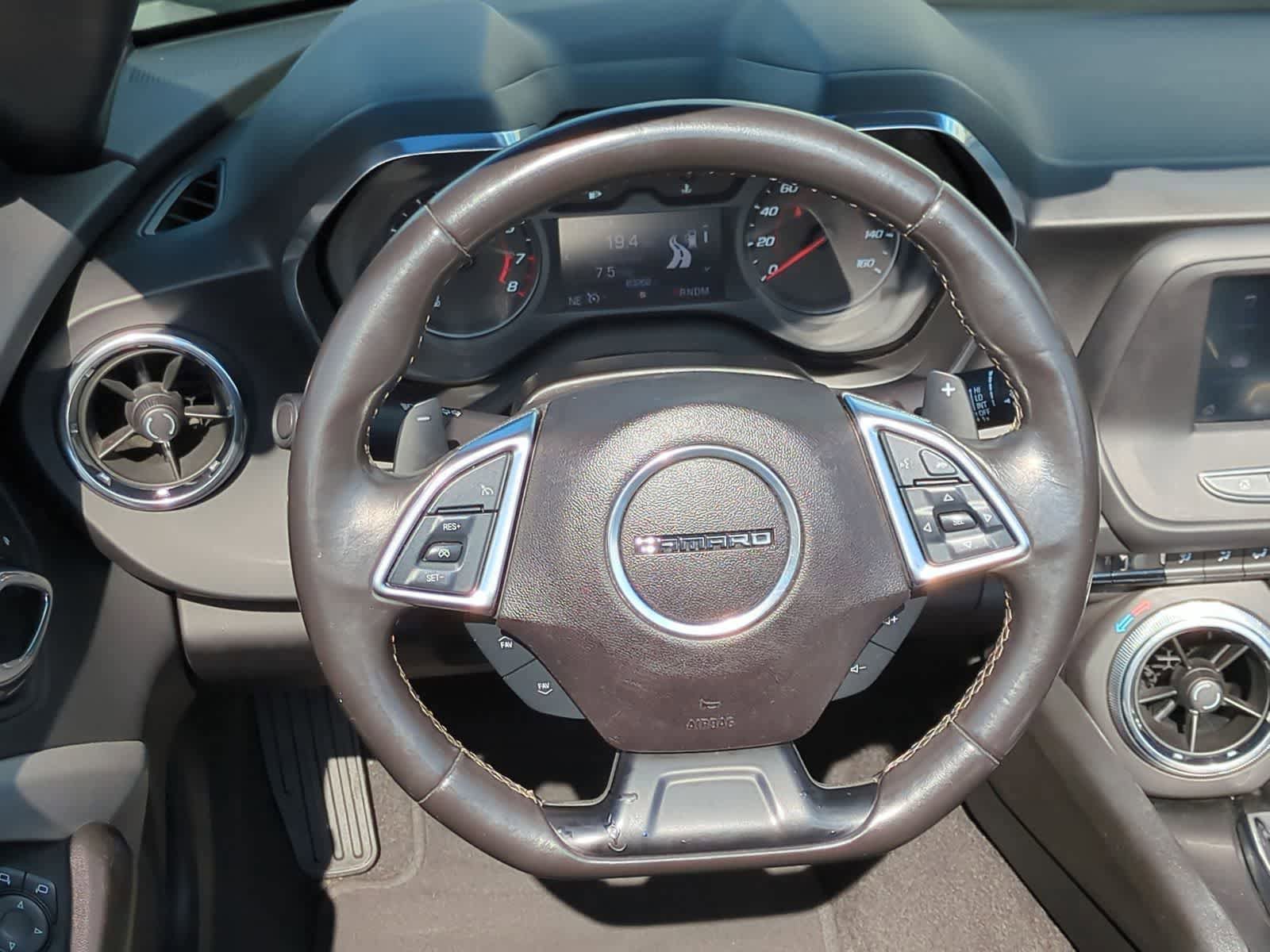 Used 2020 Chevrolet Camaro LT image 23